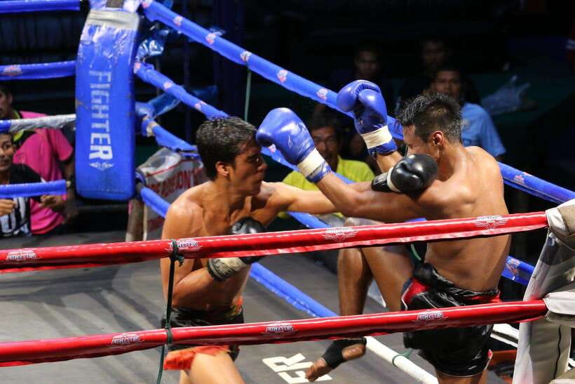 Ao Nang: Ao Nang Krabi Stadium Muay Thai - What the fights look like: eight limbs in real time