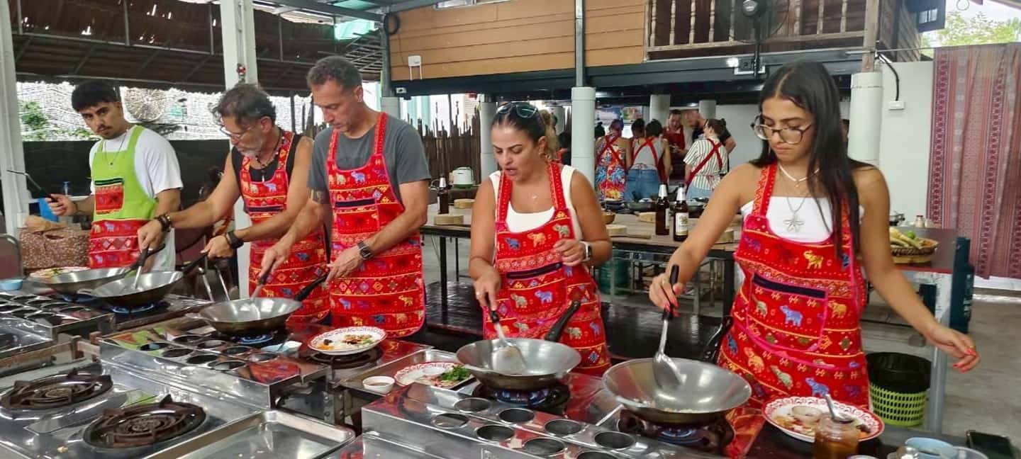 Ao Nang: Authentic Thai Local Cooking Class - Thai Family-Style Meal: Eat What You Made