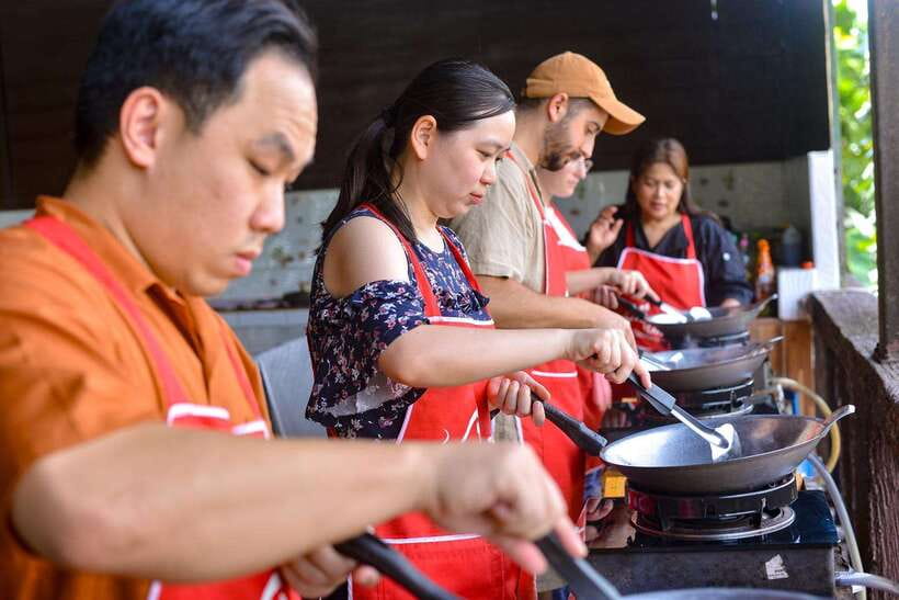 Ao Nang: Half-Day Thai Cooking Class Krabi Province - The Kitchen Setting: Open-Air Cooking With Temple Views