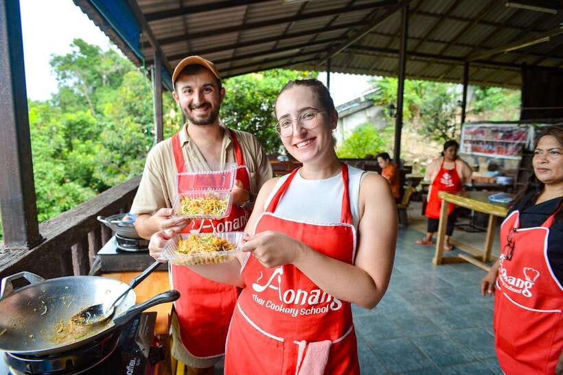 Ao Nang: Half-Day Thai Cooking Class Krabi Province - How the Class Flows From Chopping to Serving