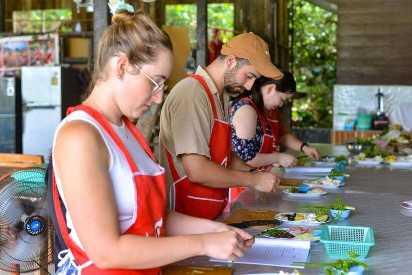 Ao Nang: Half-Day Thai Cooking Class Krabi Province - Your Menu Choices: What You Cook in 3 vs 5 Dishes