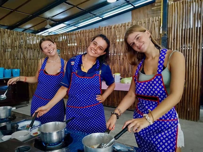 Ao Nang: Hands-on Learn to Cook 3 Popular Thai's street food - Taking It Home: PDF Recipes and Photo-Backed Memories
