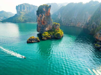 Ao Nang: Island-Hopping Snorkel Tour w/ Amazing Hong Island - Getting picked up and the long-tail boat reality check