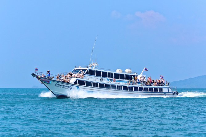Ao Nang to Phuket by Ao Nang Princess Ferry - Arriving at Nopparat Thara Pier and the boarding setup