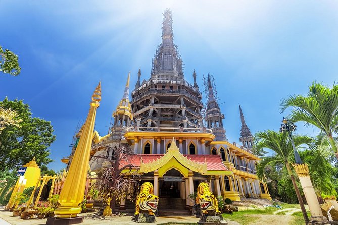 Full-Day Jungle Tour Including Tiger Cave Temple, Crystal Pool and Krabi Hot Springs - Stop 1: Namtok Ron hot spring water and the slippery-rock reality