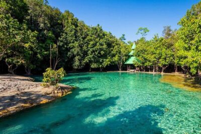 Jungle Tour to Emerald Pool, Krabi Hot Spring and Tiger Cave Temple - Pickup from Ao Nang and the small-group rhythm (and why it matters)