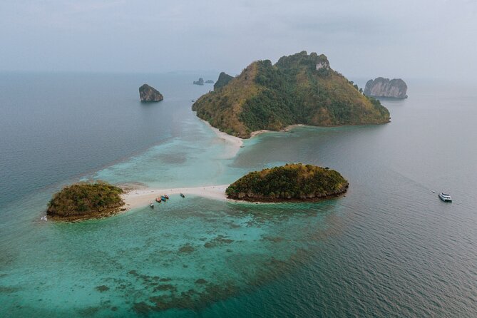 Krabi: 4 Island Luxury Yacht with Snorkelling & Clear Kayaking - Who Should Book This Yacht Tour in Krabi