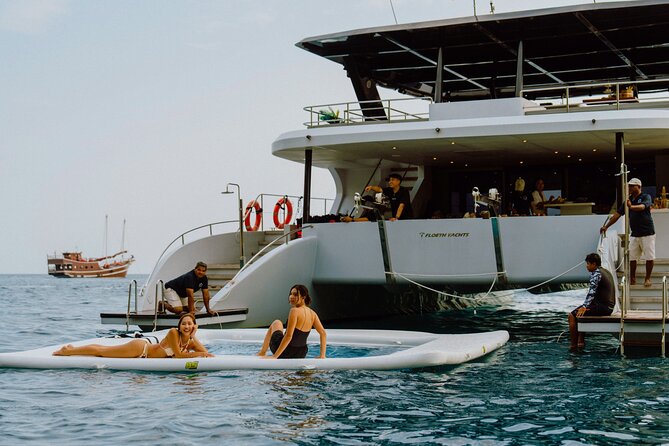 Krabi: 4 Island Luxury Yacht with Snorkelling & Clear Kayaking - Cruising Past Khao Khanab Nam and the Chicken Island Photo Stops