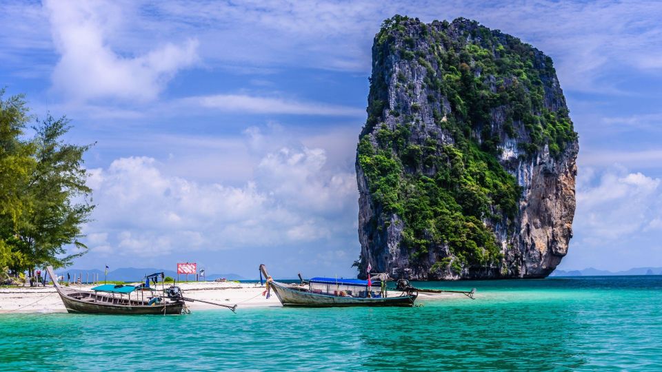 Krabi: 4 Islands & Krabi's Separated Sea Longtail Boat Tour - Longtail Boat Reality Check: Comfortable Enough, but Expect Speed and Water