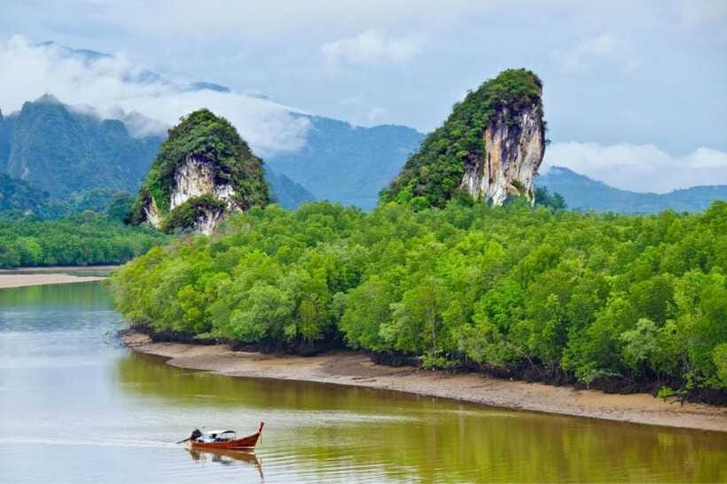 Krabi: Emerald Pool, Hot Springs & Krabi Town Day Tour - Stop 2: Emerald Pool in Khao Phra Bang Khram Nature Reserve (Swim the Jungle Oasis)