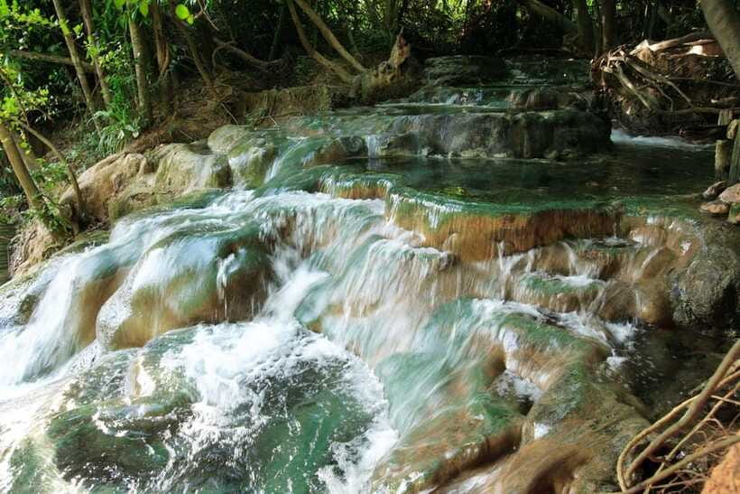 Krabi: Emerald Pool, Hot Waterfall, & Tiger Cave Temple Tour - Who this Krabi tour is best for