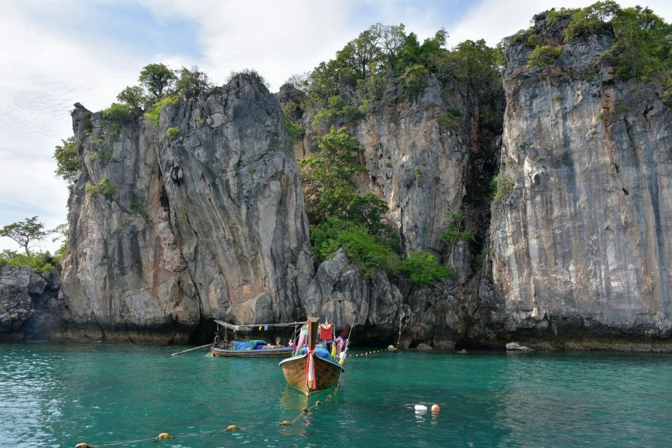 Krabi: Freediving and Snorkeling at Yawasam and Talu Island - Koh Poda’s South Side and Buya Beach: Lunch on Sand, Not a Table