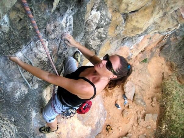 Krabi: Half-Day Rock Climbing at Railay Beach - Guides Make or Break It: The Real Value of Small Groups