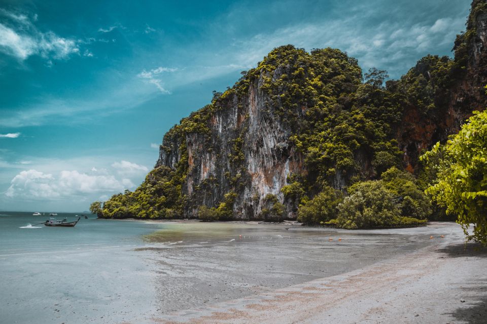Krabi: Hong Island & Ko Pak Bia Tour with Sunset Dinner - Food and timing: lunch first, dinner during sunset