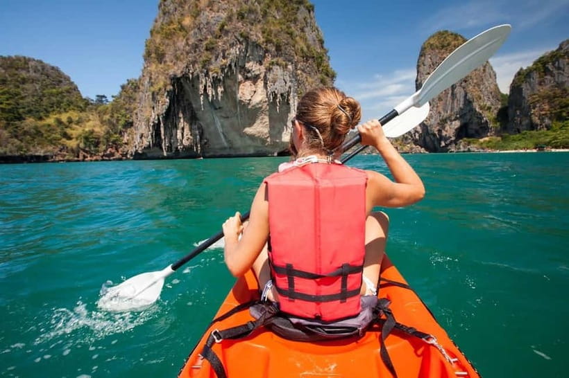Krabi: Hong Island Longtail Boat & Kayak Tour w Buffet Lunch - Ko Daeng (Red Island) Snorkeling: Clear Water When It’s On Your Side