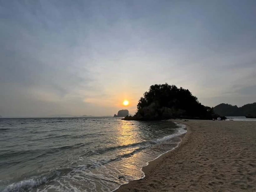 Krabi: Hong Island Sunset and BBQ Dinner Tour - Key things to know before you go