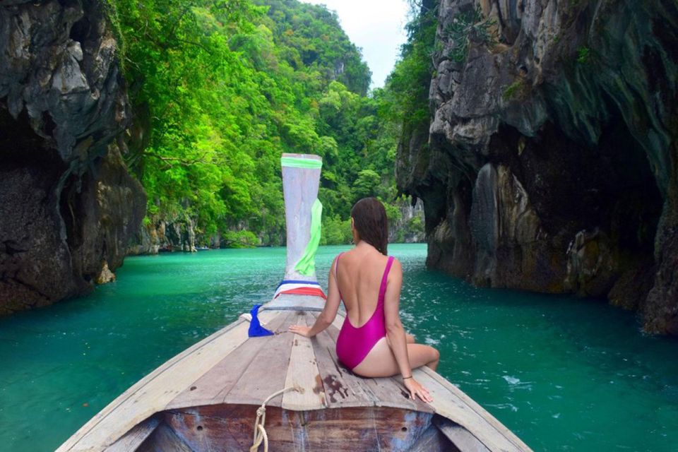 Krabi: Hong Islands Day Tour by Longtail Boat - Hong Beach lunch and swim time at Koh Hong