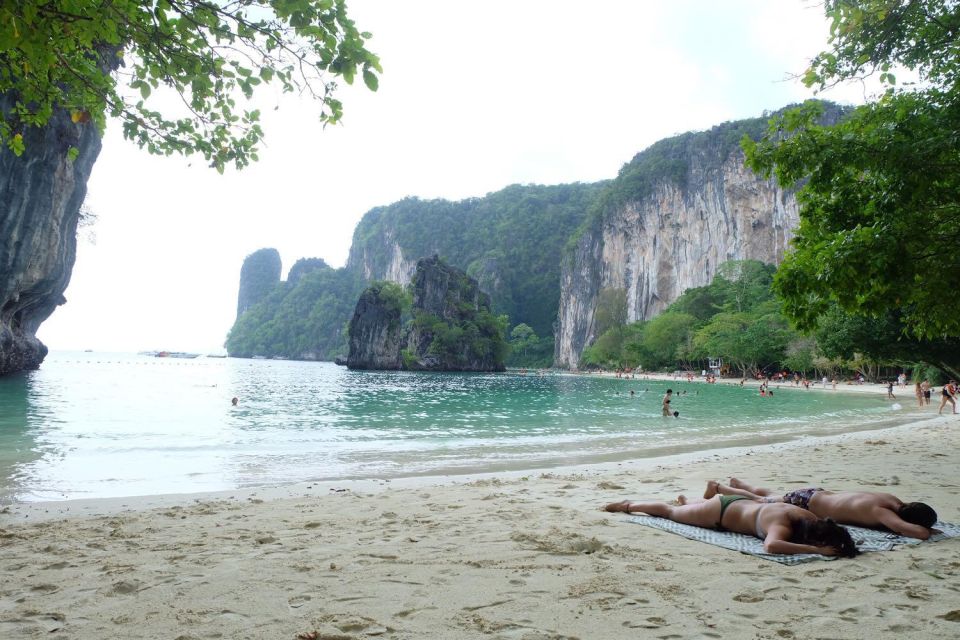Krabi: Hong Islands Day Tour by Longtail Boat - Timing, group size, and why delays can happen