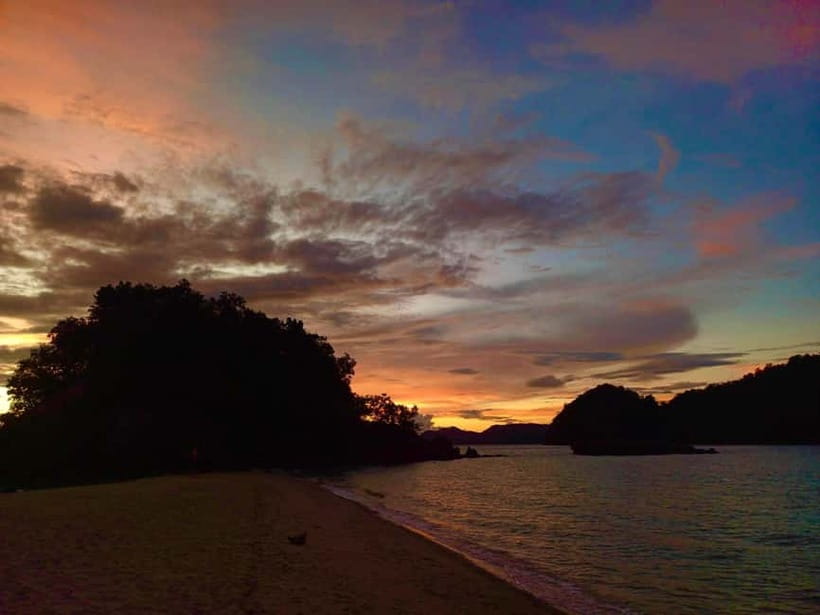Krabi: Hong Islands Sunset, Bioluminescent Plankton and BBQ - Food and included extras: what the BBQ day actually covers