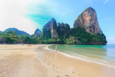 Krabi: Railay Beach Bioluminescent Plankton Ferry Cruise - Meeting point at Burger King Aonang: timing that keeps you calm