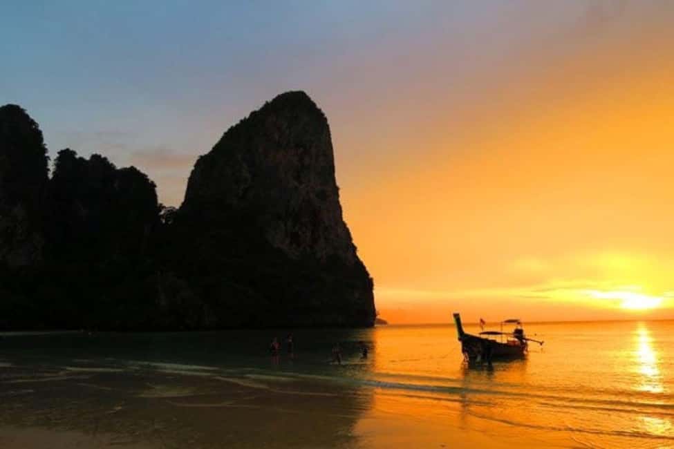 Krabi: Railay Sunset and Bioluminescent Plankton Tour - Railay Sunset Starts on a Longtail Boat