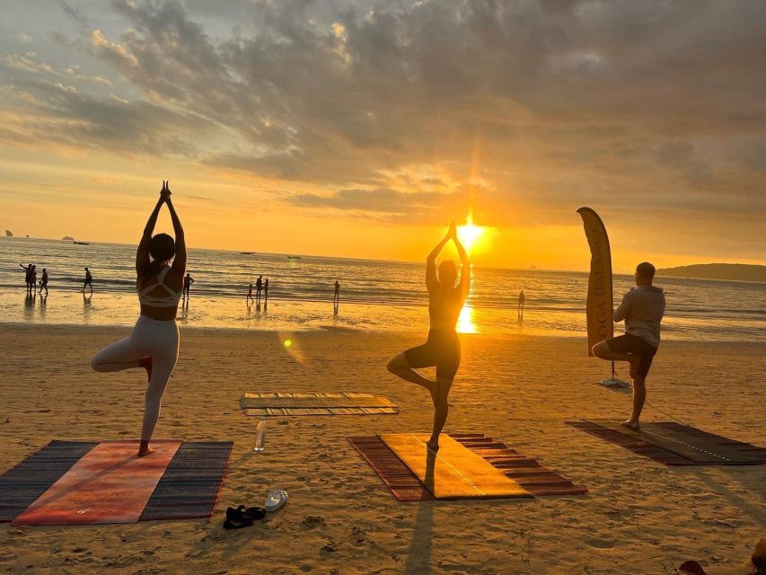 Krabi: Sunset Yoga Balance Join-in Class - The core of the class: balance-focused yoga and calm at the end