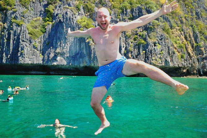 Phi Phi Early Bird & 4 Islands - Day Tour by Speedboat From Krabi - Crowds, timing, and tide rules: how to get the best day