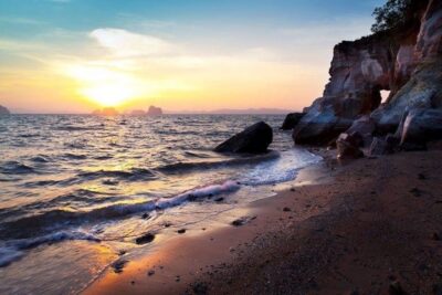 Sea Kayaking in Ao Thalane & Optional Full-Day Hong Island - Hong Island: limestone towers and snorkel-time water clarity