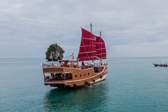 Sunset Dinner Cruise with night Swimming by Luxury Junk Boat - The BBQ Seafood Dinner and Sunset Deck Time